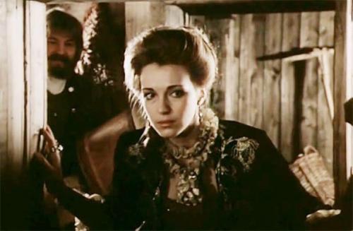 Актрисы одной роли: 5 известных советских артисток, которые ушли из кино после громкого триумфа. 09