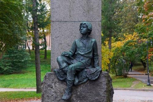 5 достопримечательностей в Ломоносове. 03