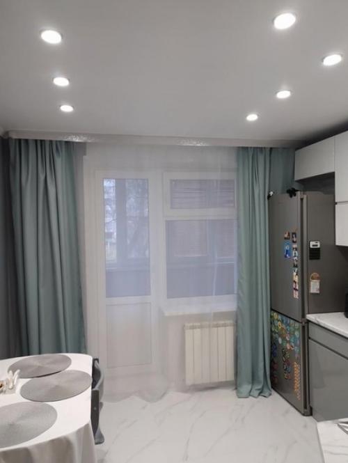 Интерьер небольшой кухни. 03