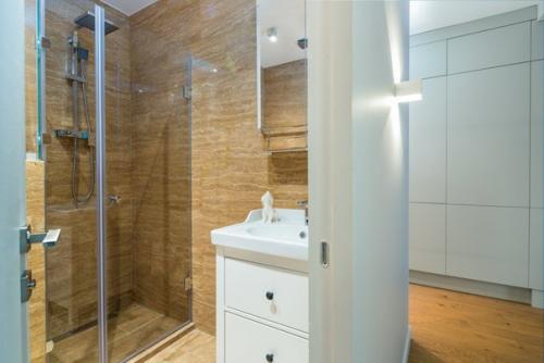 Квартира в спокойных тонах в новом доме на кутузовском ч. 1. 03