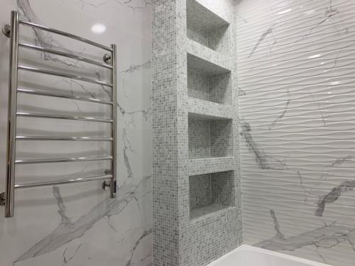 Сделали вот такой ремонт в ванне. 03