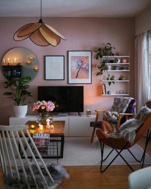 Интерьер дома Энн бломквист в скандинавском стиле - это микс винтажной мебели, модных новинок декора. 01