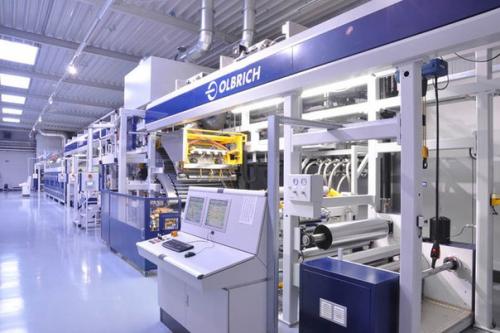 В Ташкенте запускается единственная в средней Азии фабрика виниловых обоев. 01