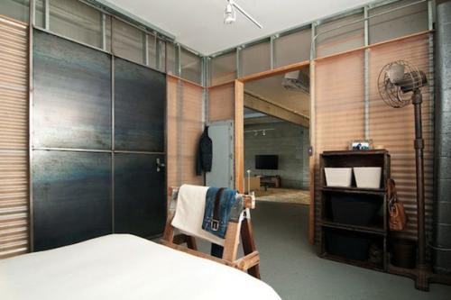 Квартира в пространстве бывшего гаража. 05