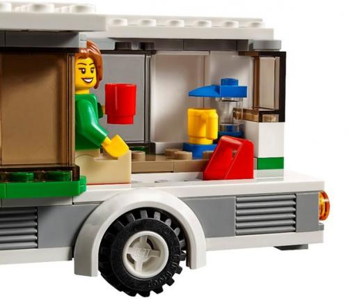 Набор дня?  Фургон и дом на колёсах / Lego 60117. 05