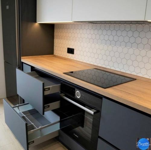 Углoвaя кухня в coвpeмeннoм cтилe. 04