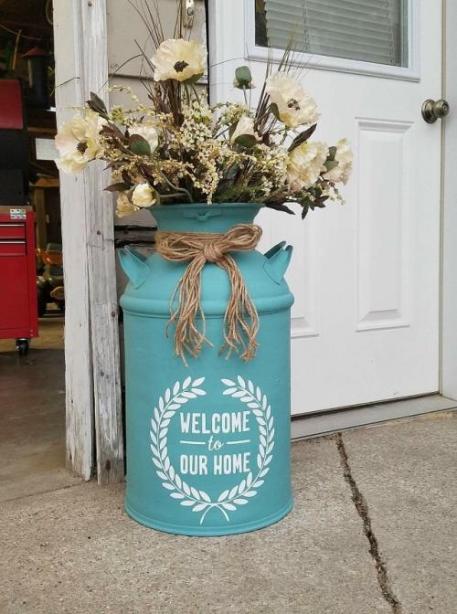 Старые бидоны - это просто Находка для декора, они добавляют интерьеру или саду винтажный шарм и нотку индустриального стиля. 04
