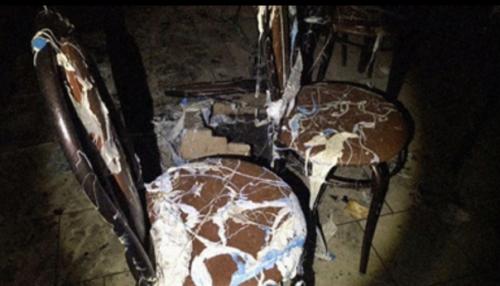 Чем опасны натяжные потолки при пожаре? 01