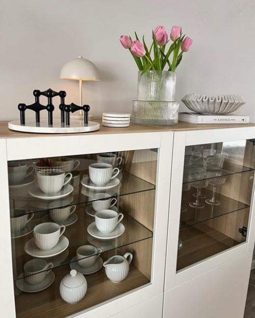 Дерево, растения и красивый декор помогают создать в доме тёплую и уютную атмосферу! 06