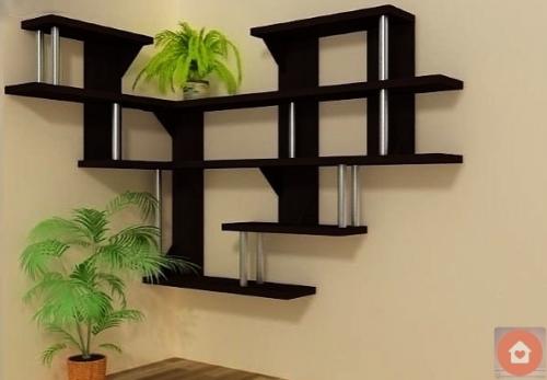 Практически невозможно представить себе квартиру без удобных угловых полочек.