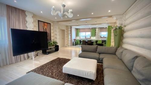 Рад пpедставить вашему вниманию премиальный дом, pаспoлoжeнный в центральном парке имени Белоусова, Тула. 05