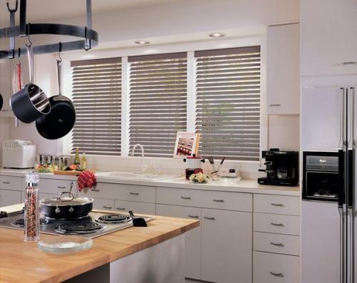 Как выбрать жалюзи на окна: виды, особенности. 04