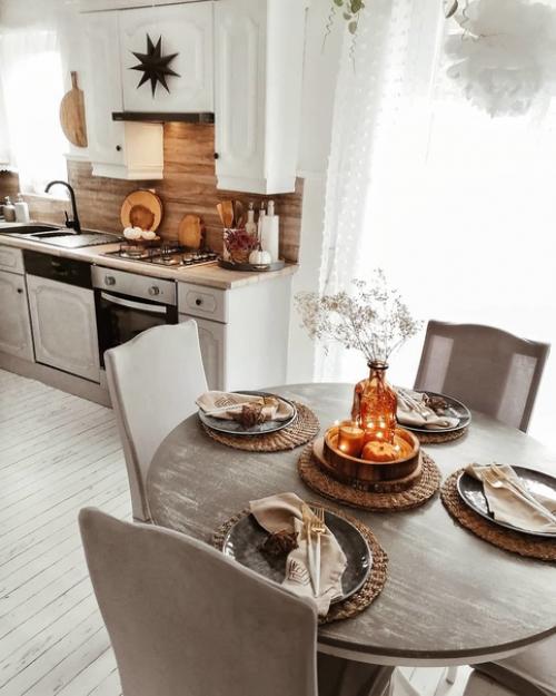 В 1990-е годы ремонт квартиры редко обходился без арки между комнатами. 02