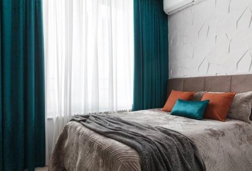 Интерьер однокомнатной квартиры в стиле неоклассика. 04