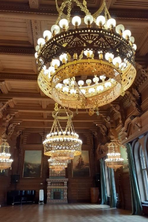 Владимирский дворец. Один из особняков, расположенных на дворцовой набережной, напоминает флорентийское палаццо. 05