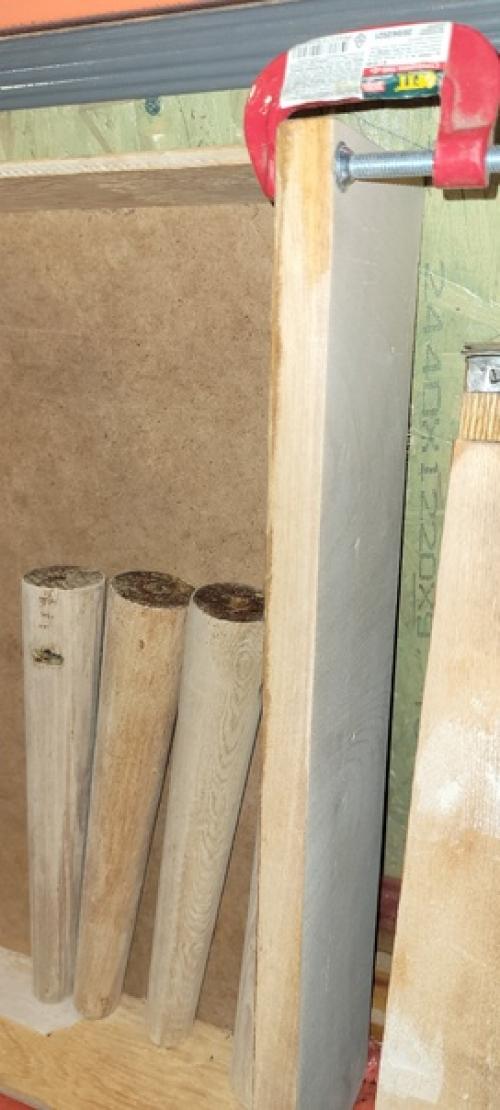 Хочу предложить в качестве идеи переделки сервант. 02