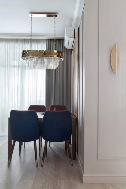 Интерьер однокомнатной квартиры в стиле неоклассика. 01