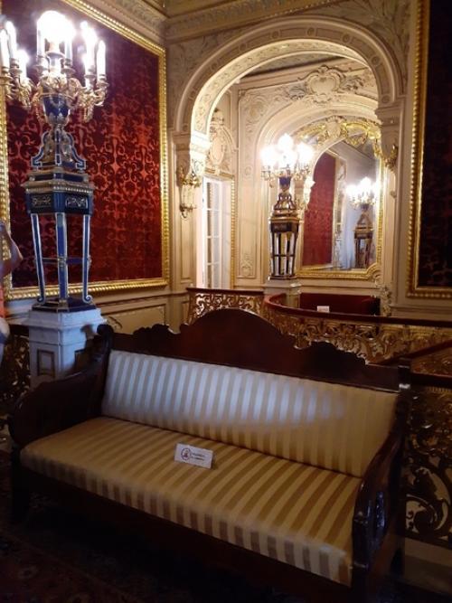 Владимирский дворец. Один из особняков, расположенных на дворцовой набережной, напоминает флорентийское палаццо. 09