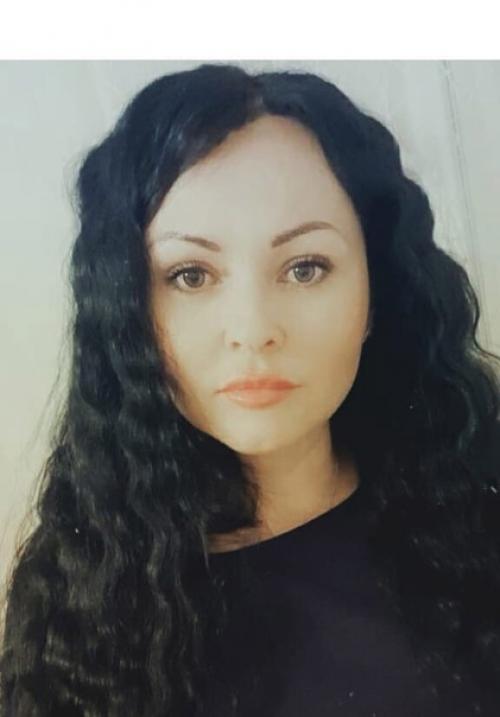 И еще один гармоничный пример портрета в интерьере. 01