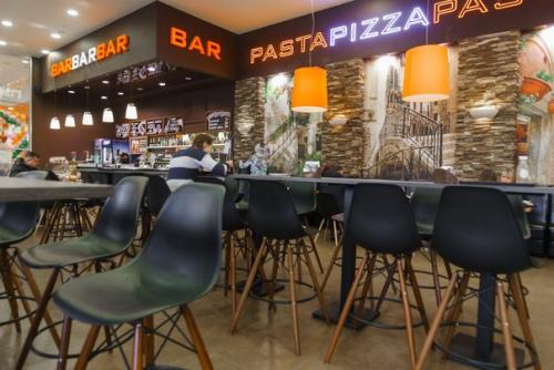 Новый формат пиццерии Глобус. 04