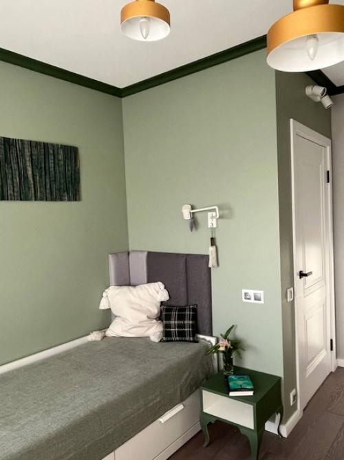 Комната девочки - подростка (11 м 2) после перепланировки квартиры. 02