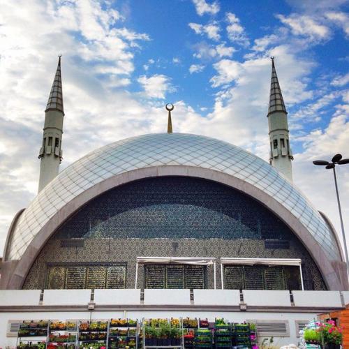 Мечеть шакирин ( Akirin Camii), расположенная в районе ускюдар азиатской части Стамбула - одна из самых современных мечетей Турции. 02