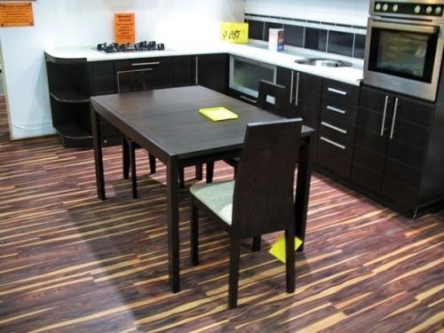 Виниловый пол - преимущества у вас под ногами.