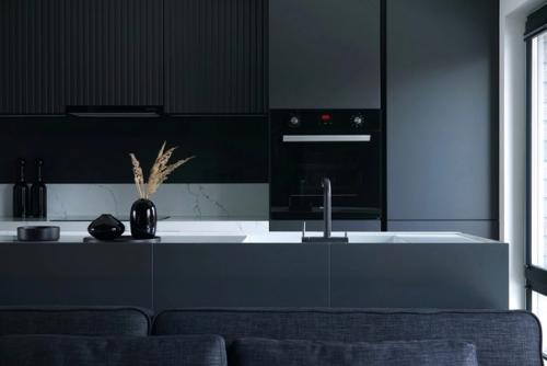 Цветовое зонирование пространства - не только современный актуальный тренд, но и функциональное решение для кухни - гостиной. 05