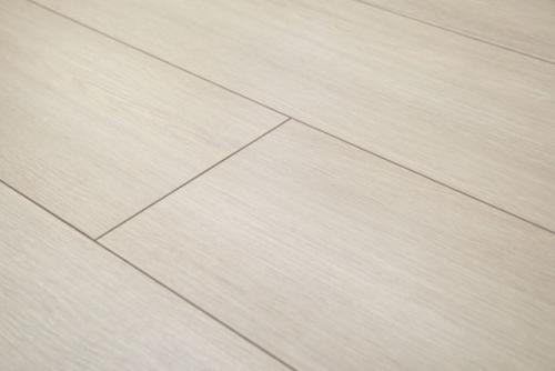 Премиум ламинат Peli - это качественное покрытие, изготовленное в соответствии с европейскими стандартами качества. 04 Премиум ламинат Peli - это качественное покрытие, изготовленное в соответствии с европейскими стандартами качества. 04