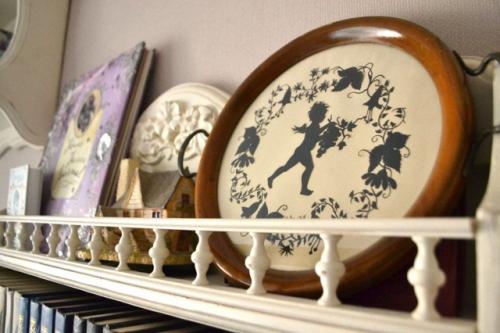 Прочитала на днях у одной известной в узких кругах коллекционерши хитрость, как уберечь семейный бюджет от лишних трат. 02 Прочитала на днях у одной известной в узких кругах коллекционерши хитрость, как уберечь семейный бюджет от лишних трат. 02