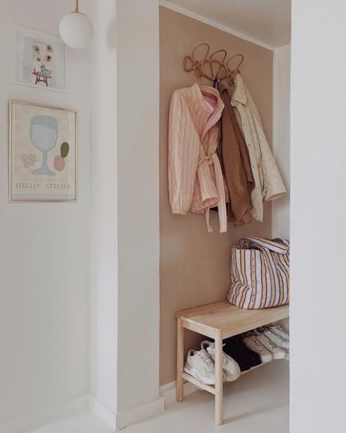 Маленькая двухкомнтаная квартира с большим шармом на верхнем этаже старого здания в Орхусе, Дания. 06