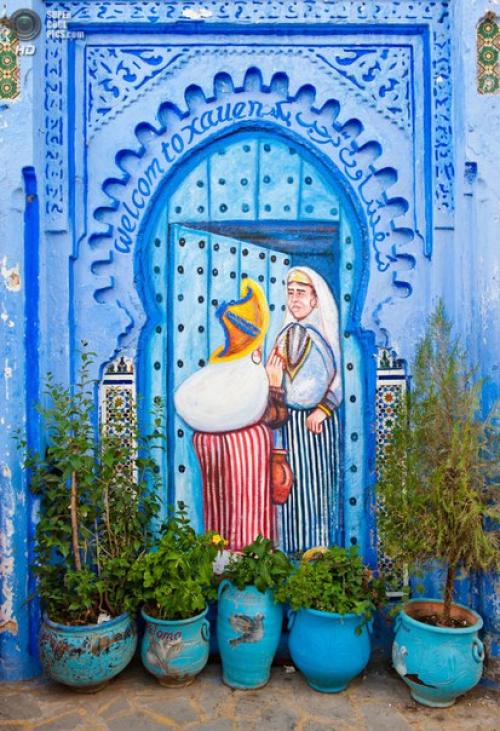 На северо-западе марокко, на склонах рифовых гор расположился небольшой городок шефшауэн. 06