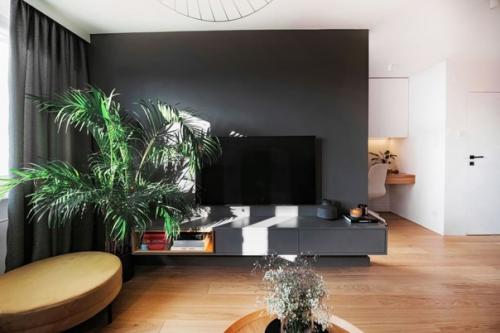 Современный, яркий интерьер квартиры - студии площадью 37 кв. 02