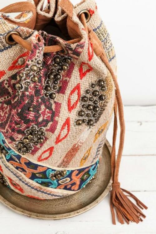 Сумки в стиле Этно - отличный аксессуар для яркой осени. 01