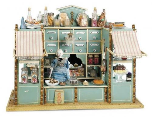 А вы знали, что кукольные домики, появившиеся в 16 веке, предназначались вовсе не для игр, а для украшения интерьера. 07