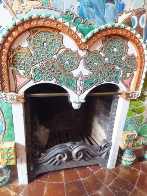 На этих фотографиях представлены элементы самого известного убранства дома бажанова. 04