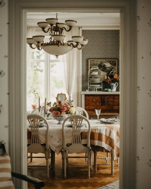 Скандинавский деревенский дом цвета мяты. 05