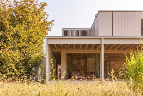 Дом в окружении швейцарского пейзажа. 02 Дом в окружении швейцарского пейзажа. 02