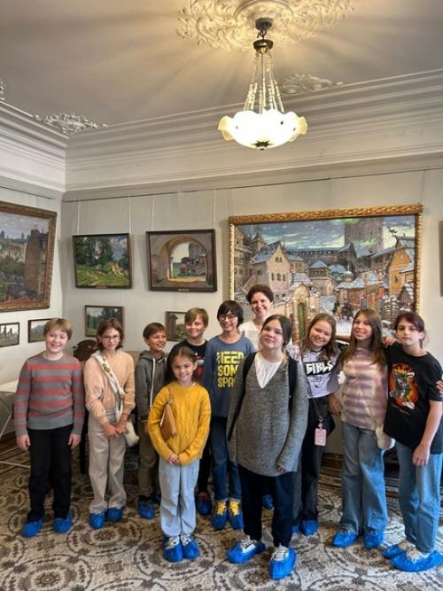 Мемориальный музей.  Осень - пора необыкновенной красоты вокруг. 03