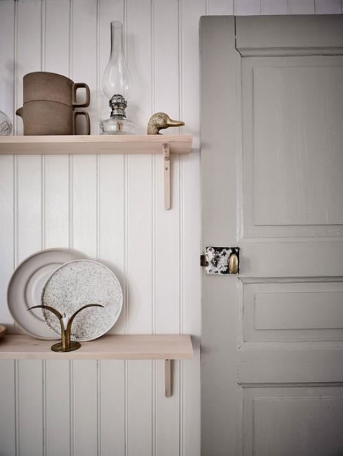 Альбом номер 2. возраст ей к лицу: очаровательная старинная дача со спальней на чердаке в Швеции. 02