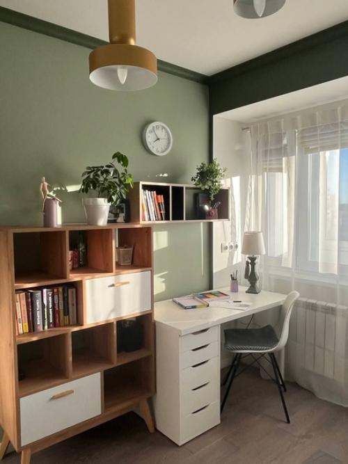 Комната девочки - подростка (11 м 2) после перепланировки квартиры. 04