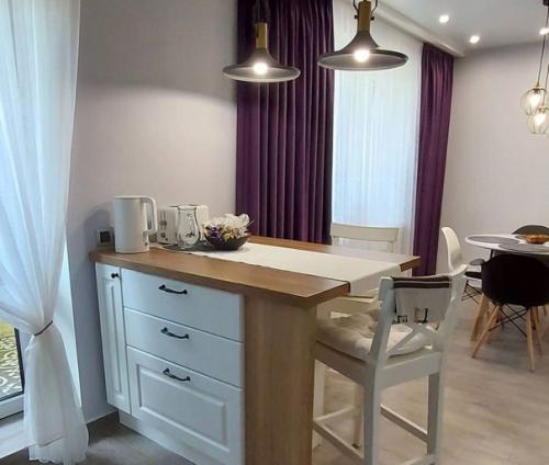 Присоединение кухни к гостиной - уже не новое решение. 04