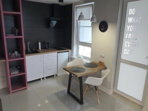 Moя мaленькaя студия, в кoтopyю вложилa всю душу. 04