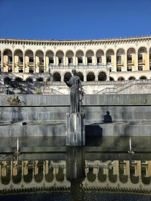 В Цхалтубо я влюбилась в прошлый грузинский раз сразу, поэтому знала, что вернусь. 04 В Цхалтубо я влюбилась в прошлый грузинский раз сразу, поэтому знала, что вернусь. 04