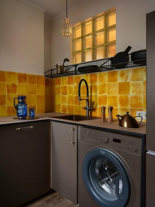 Яркая квартира в Москве для девушки. 05