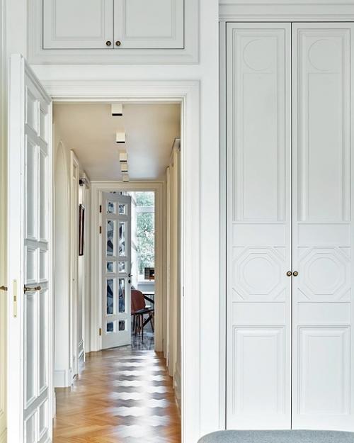 Сталинский ампир в генеральском доме (детали). 05