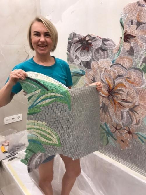 Смонтировали вчера это необыкновенное панно в ванную комнату! 06