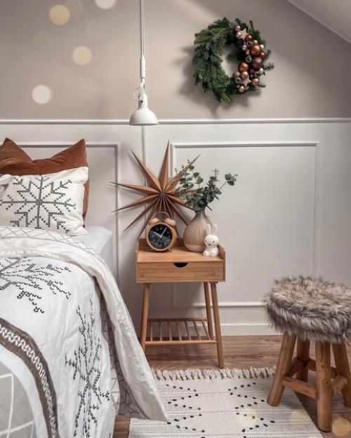 Ключ к гармоничному сочетанию рождественского декора и интерьера заключается в том, что декор должен идеально сочетаться со стилем дома. 03