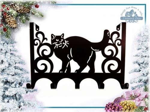 Вешалка на дверь - это отличное решение для эргономичности пространства комнаты, спальни, гардеробной, кухни, ванной. 02