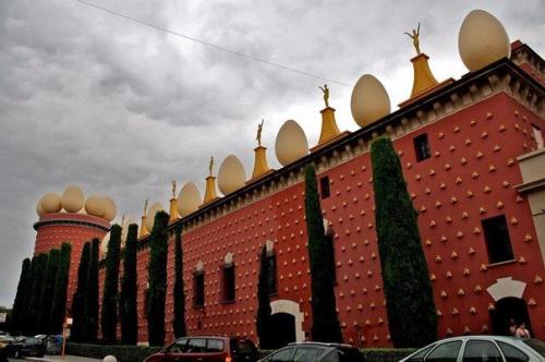 Топ - 10 самых необычных зданий мира. 05